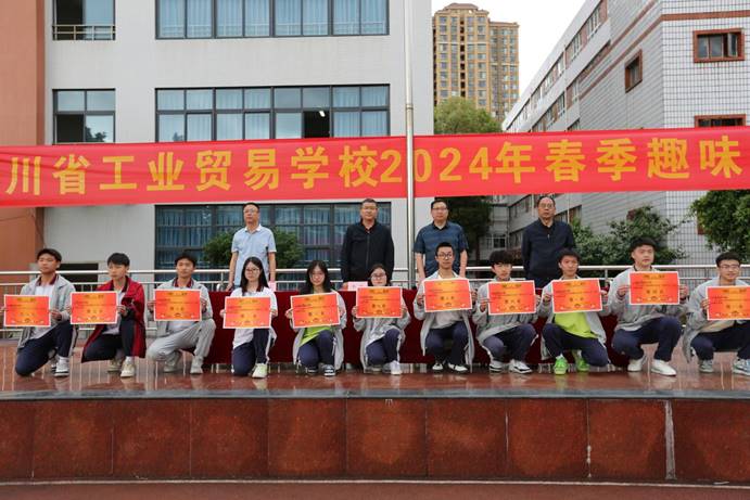 20240430\00adf2d4ff267beebb0f0530c7069439.jpg D:\SOFT_PHP_PACKAGE\phptmp\php1FCD.tmp